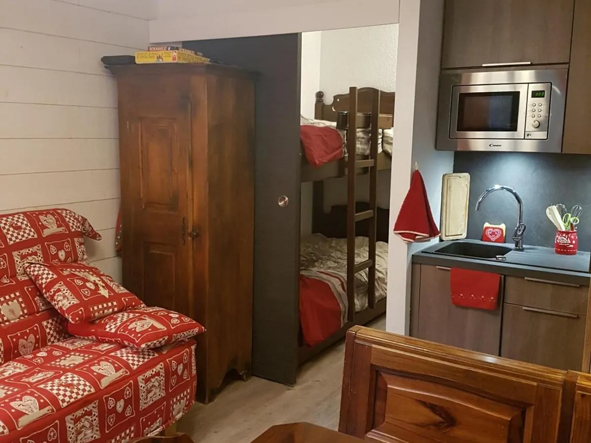 Apartment Studio 4 Pers. A Chatel : Balcon, Parking, Proche Telecabine Linga - Cuisine Equipee Et Wifi - Fr-1-676-100