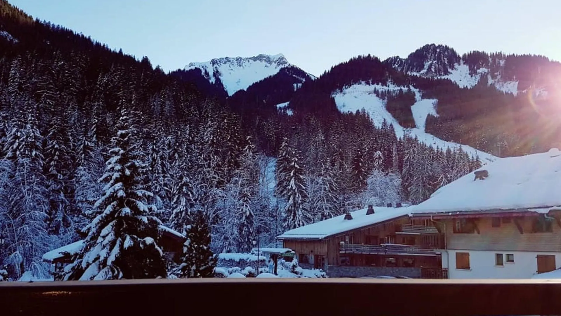 Studio 4 Pers. A Chatel : Balcon, Parking, Proche Telecabine Linga - Cuisine Equipee Et Wifi - Fr-1-676-100