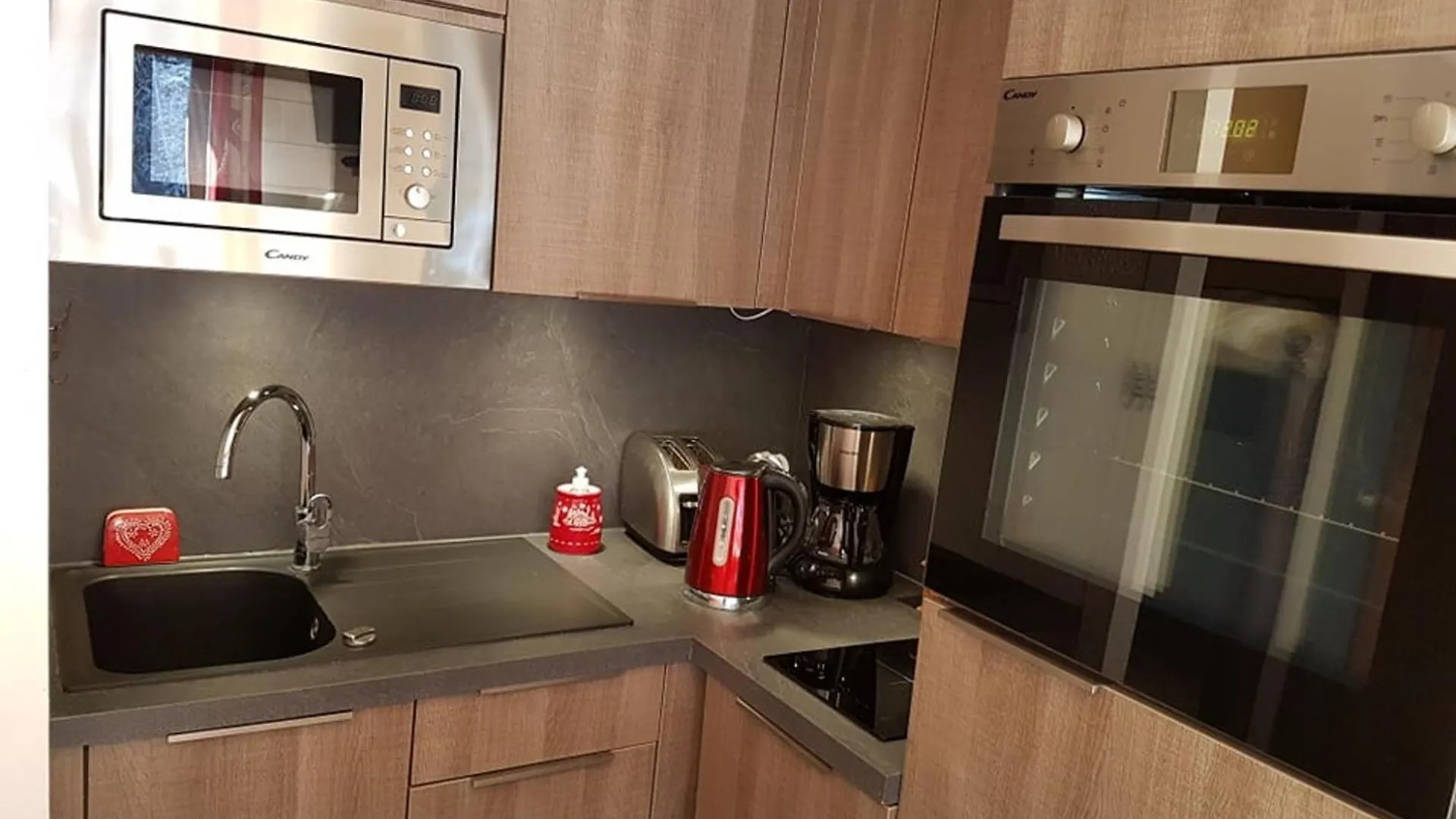 Studio 4 Pers. A Chatel : Balcon, Parking, Proche Telecabine Linga - Cuisine Equipee Et Wifi - Fr-1-676-100